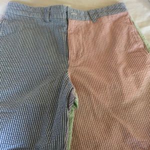 Boys Vineyard Vines shorts